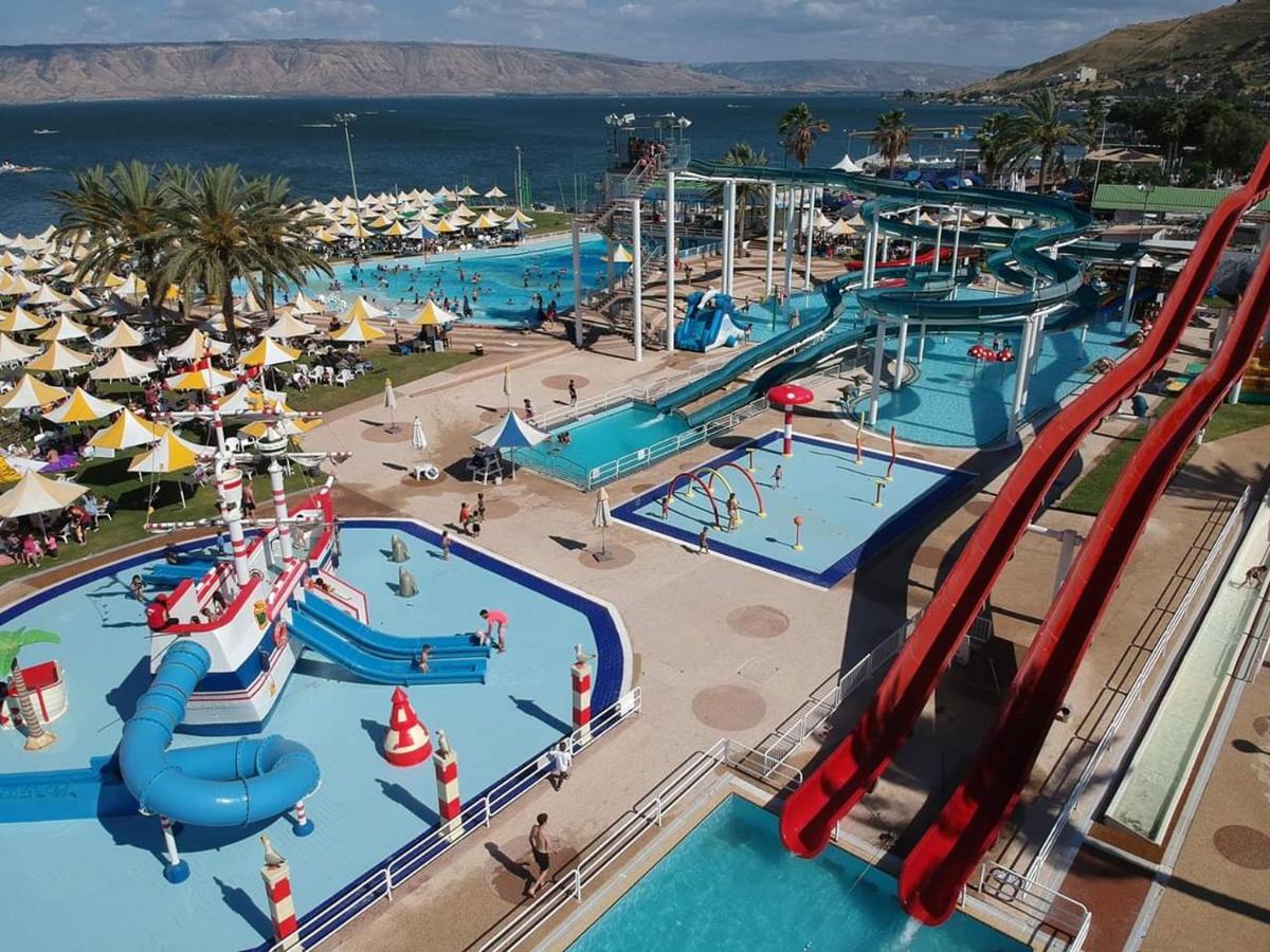 Gai Beach Hotel Tiberias Eksteriør billede