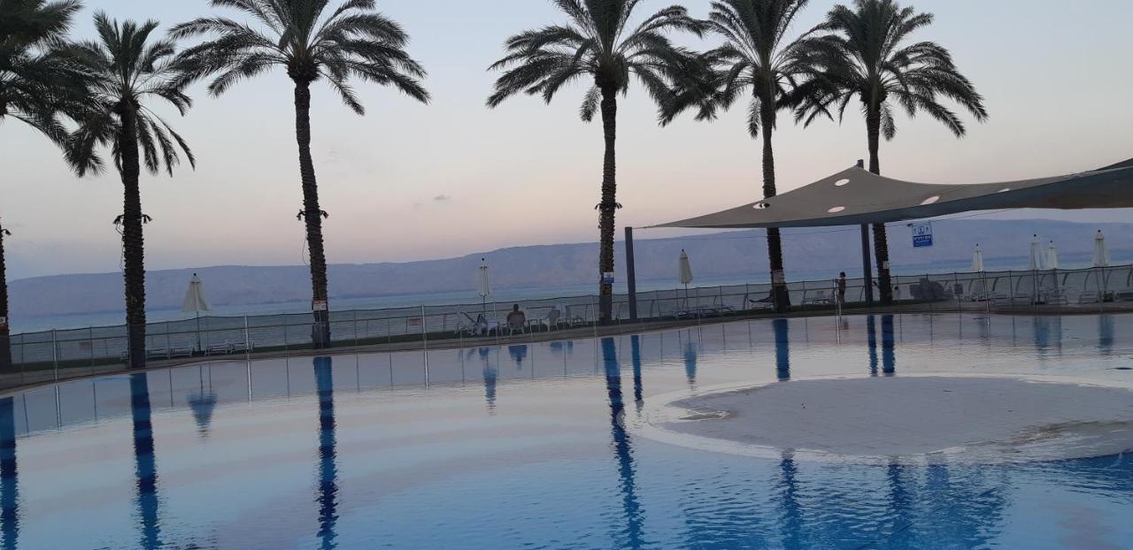 Gai Beach Hotel Tiberias Eksteriør billede